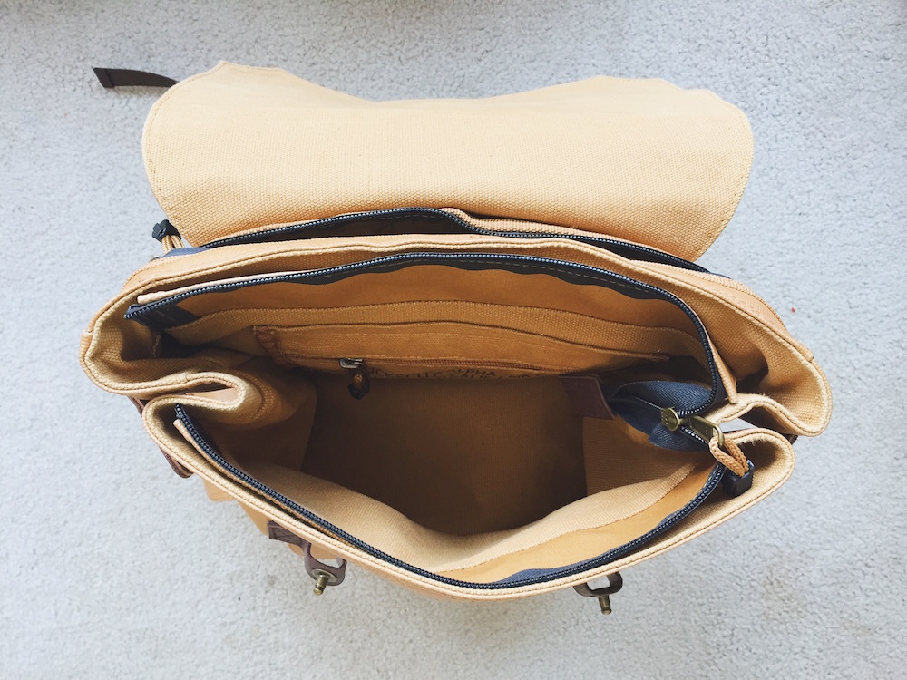 langy camera bags